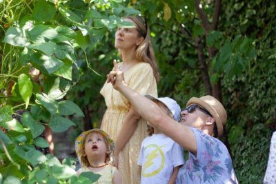 A family at a community garden. Credit: Zoe Warde Aldam