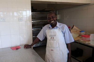 Alfonso Njunga at Ujima Bakehouse. Copyright: Andrew Bastawrous