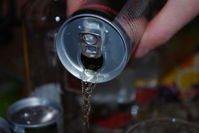 An energy drink being poured. Credit: Herbich Pixabay