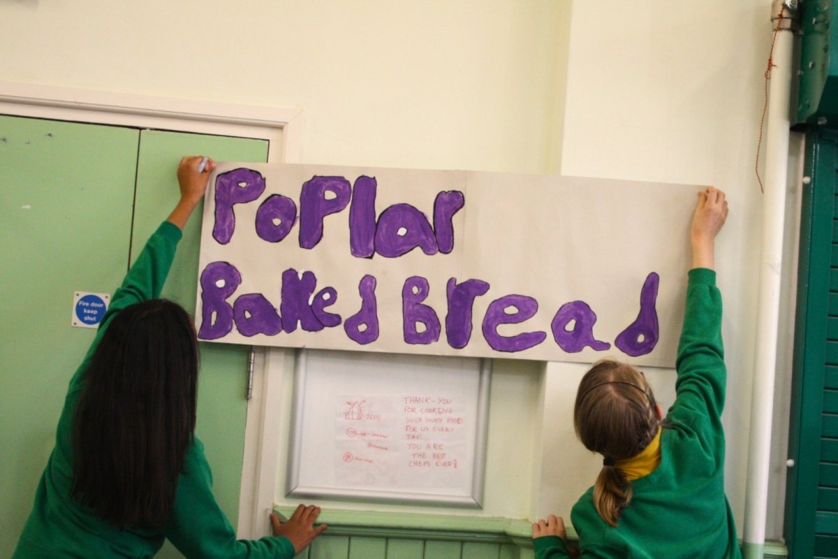 Putting Real Bread on the school menu . Credit: www.realbreadcampaign.org CC-BY-SA-4.0