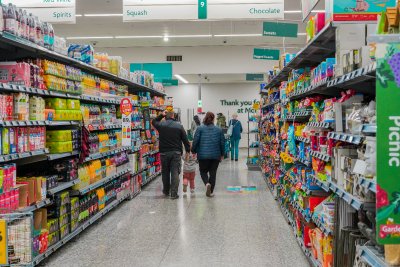 Family shopping in a supermarket. Copyright: &copy; 2023. Provided by Impact on Urban Health licensed via a?CC BY-NC-ND 4.0 license