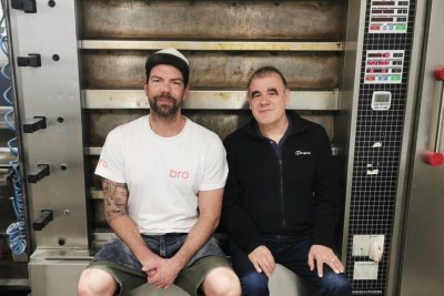 Brotbruder founder Michael Schulze (L) and J&uuml;rgen Krauss (R). Copyright: J&uuml;rgen Krauss