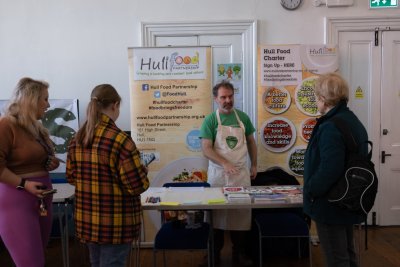 Darren Squires, Hull's Veg Cities Community Campaigns Officer, at the Seed Swap event. Credit: Daisy Copsey-Squires | Hull Food Partnership