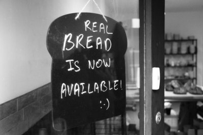 Ed Baker's door sign. Credit: Chris Young / www.realbreadcampaign.org CC-BY-SA-4.0