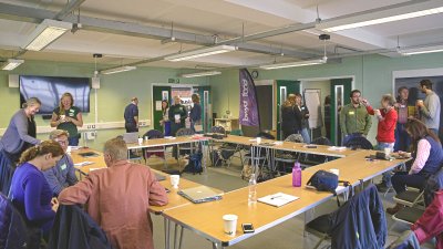 Discussions during Cardiff Fringe Farming event . Credit: Aryo Feldman