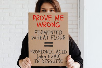 Does a 'clean' label = a 'clean' product?. Credit: www.realbreadcampaign.org CC-BY-NC-SA-4.0
