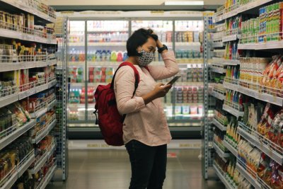 Shopper in a supermarket. Credit: Viki Mohamad | Unsplash