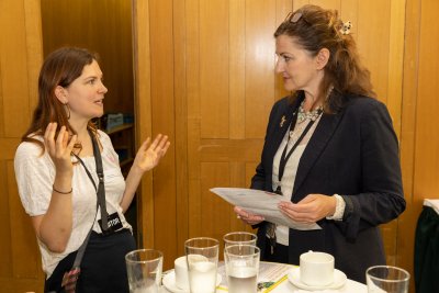 Nancy Wilson from Eastbourne Food Partnership meets MP Caroline Ansell. Credit: Jonathan Goldberg