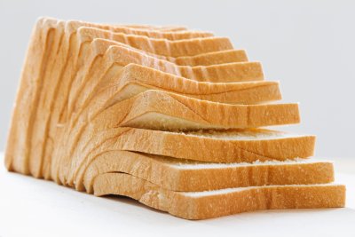 A sliced white factory loaf. Credit: PB29, Pixabay