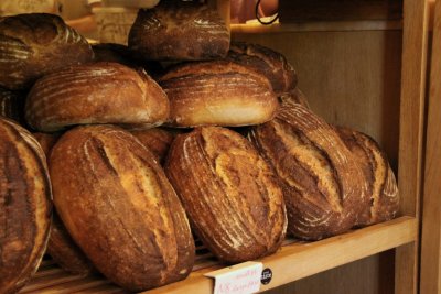 N8 loaves at Sourdough Sophia, Crouch End. Credit: CC-BY-SA-4.0 Chris Young / www.realbreadcampaign.org