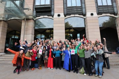 Sustaianble Food Places attendees outside of Portcullis House, Westminster, 2025. Credit: Jonathan Goldberg