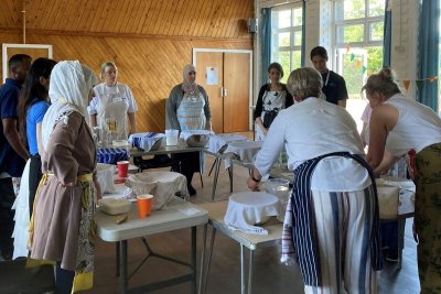 Baking session. Copyright: Jo Lancaster