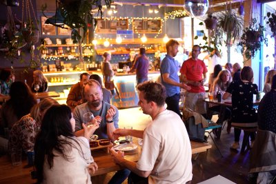 RISE at Bluebird Bakery. Copyright: Esme Mai Photography