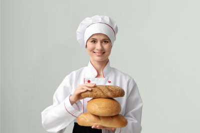 Dough for women in food. Credit: Canva
