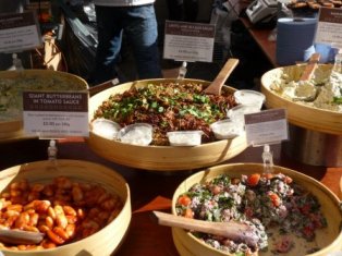 Delicious and sustainable street food