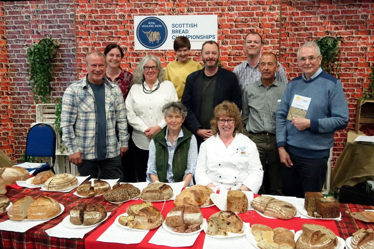 The judging panel by Chris Young / realbreadcampaign.org CC-BY-SA 4.0