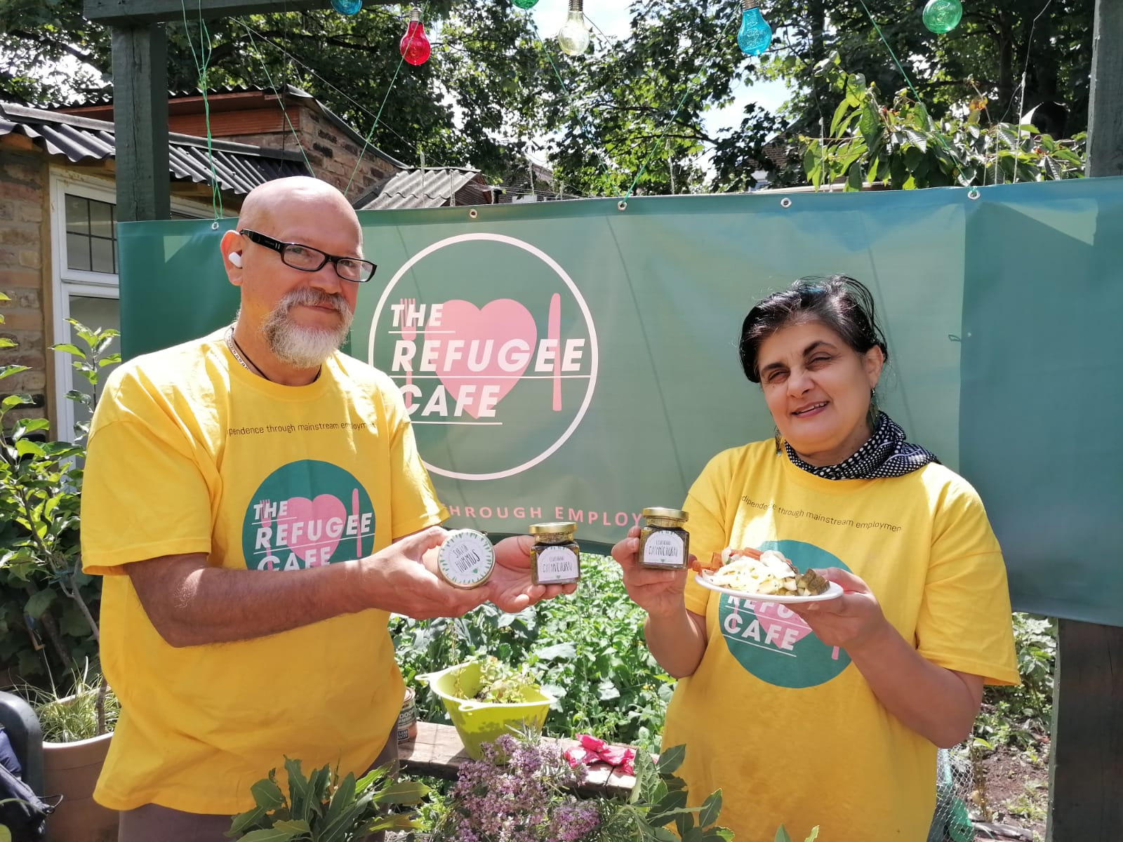 Iolanda Chirico and Marco Munoz showcasing some of the Refugee Cafe's pilot products. Taken by: Sujeewa Samasundara