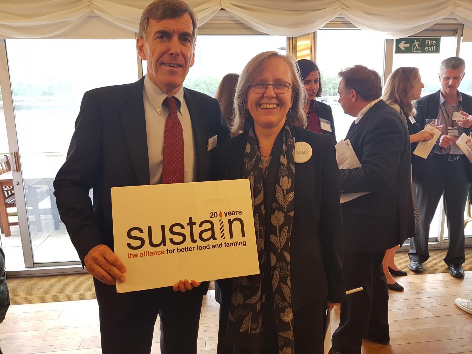 Sustain chief executive Kath Dalmeny with David Rutley MP, Minister for Food and Animal Welfare. Photo credits: Sarah Davenport and Orla Delargy