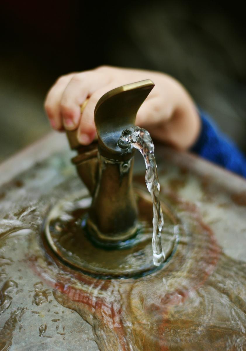 Water fountain. Photo credit: congerdesign